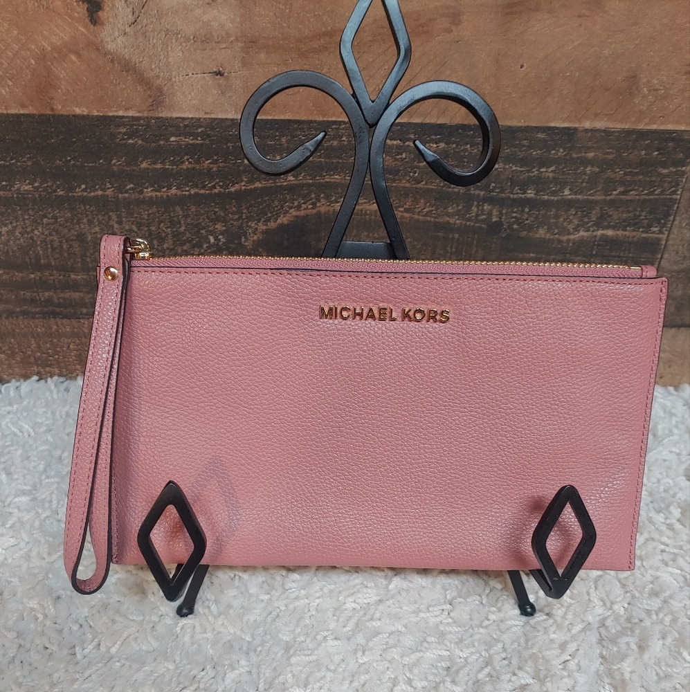Michael Kors Wristlet